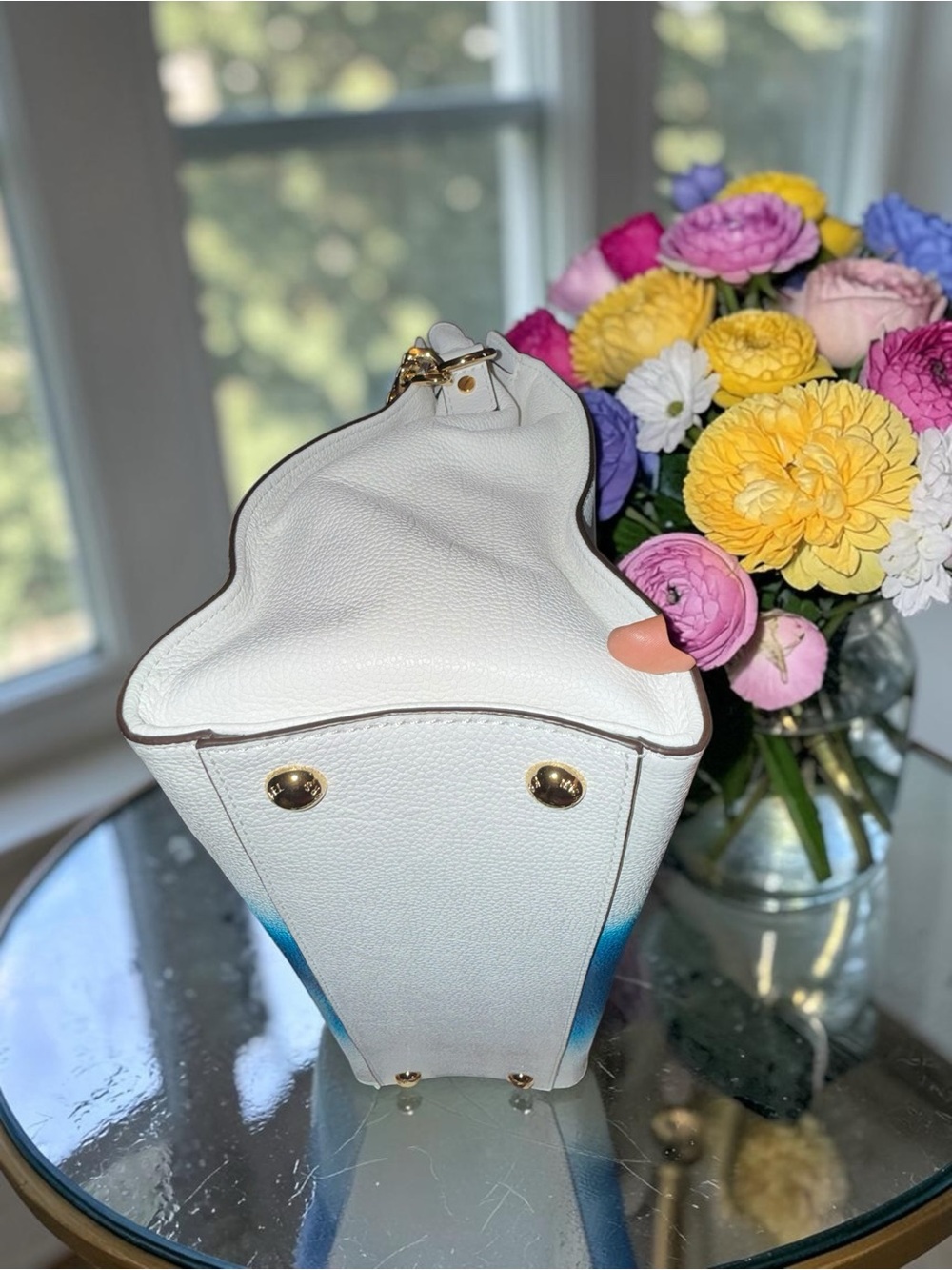 Michael Kors White and Blue Ombre Leather Tote with dustbag and Pom Pom NWOT - Picture 13 of 15